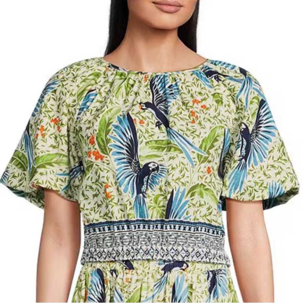 🚨FINAL SALE! PRICE IS FIRM🚨 Alex Marie Blend Short Sleeve Linen Blend Blouse